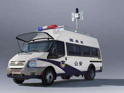 越野運(yùn)兵車